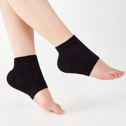 Silicone Heel Protectors and Moisturizing Socks